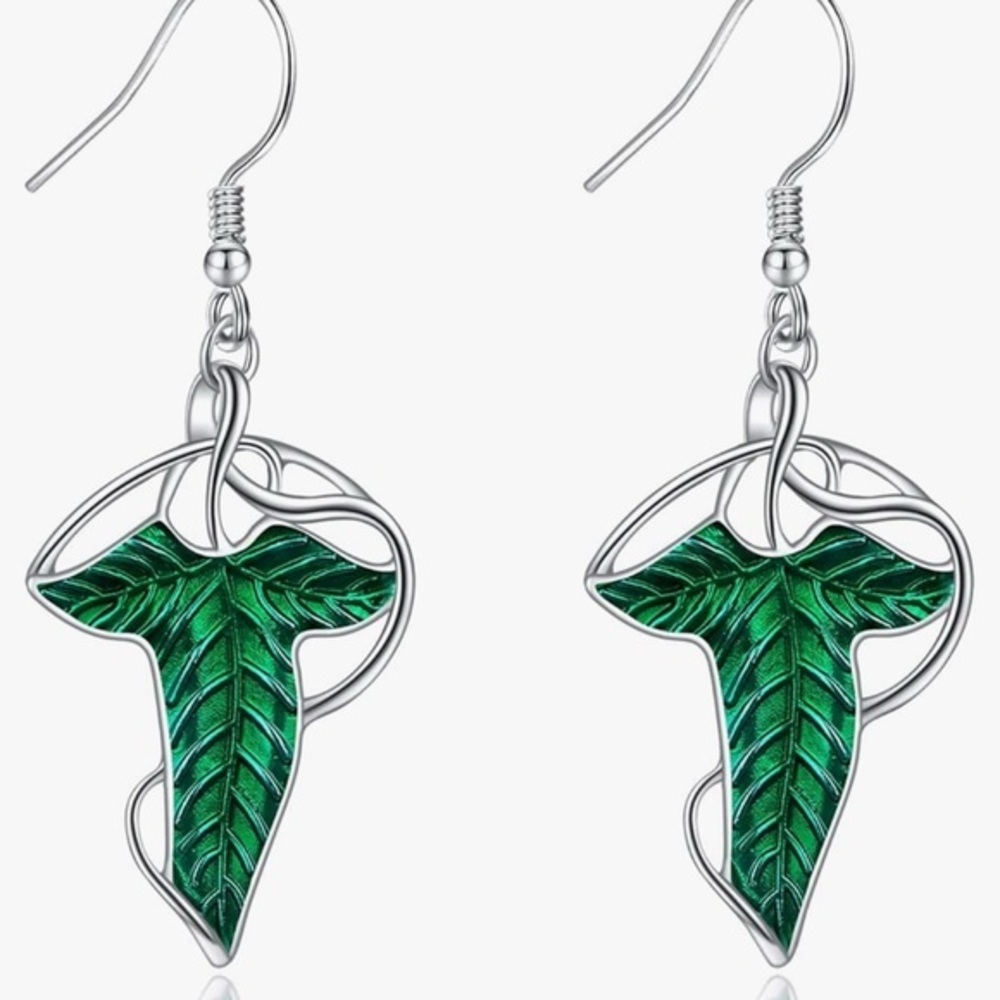 St. Patrick’s Day Elegant Green Earrings